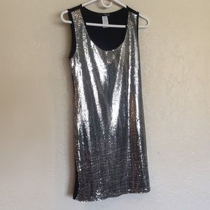 Fun sequin zebra print dress 🖤